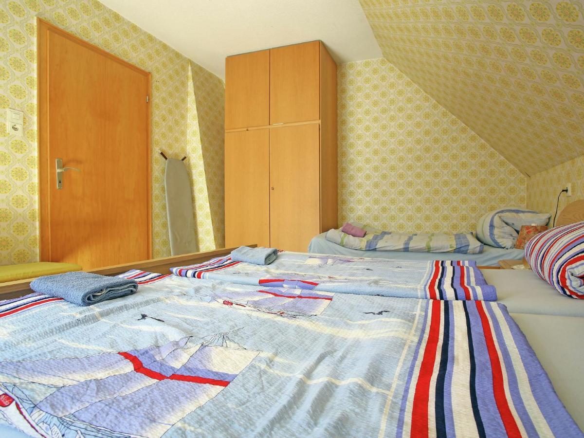 Secluded Apartment In Medebach With Terrace Camera foto